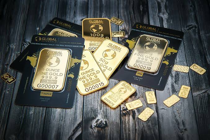 Asuransi Emas, Investasi Aman dan Proteksi Kekayaan di Tengah Ketidakpastian Ekonomi