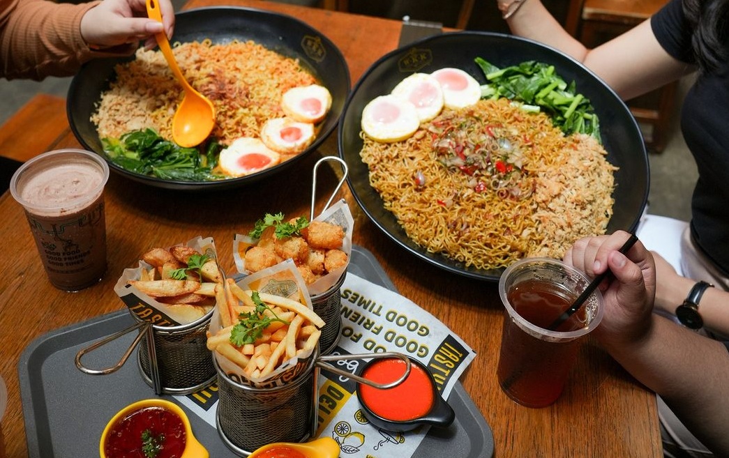 Kurangi Makan di Restoran, Cara Sederhana yang Ampuh untuk Menabung